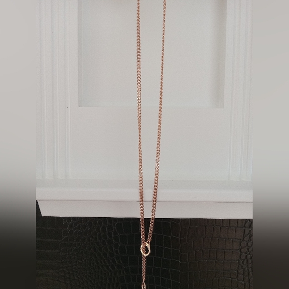 Jewelry - Elegant Gold Fashion Necklace